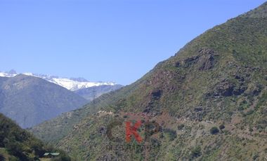 Tu refugio en la montaña, a minutos de Santiago