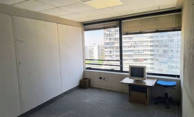 Oficina 1105 en venta, Edificio Nuevo Centro, Providencia