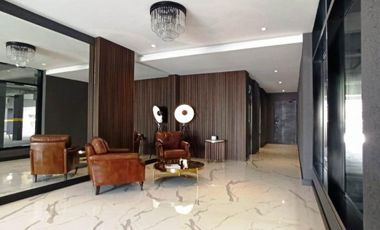 VENTA MONOAMBIENTE ESCALADITA, EDIFICIO CON SUM PISCINA, SOLARIUM Y LAUNDRY NUEVO PRECIO AHORA U$S 55 MIL
