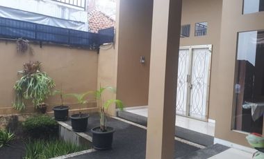 Jarang Ada!! Rumah Plus Cafe Mewah di Dago