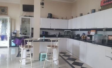 Jarang Ada!! Rumah Plus Cafe Mewah di Dago