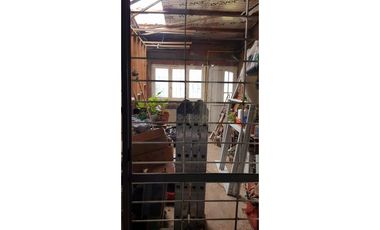 VENTA Casa 3 amb c/gge más Depto 1 amb