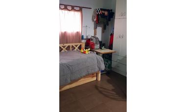 VENTA Casa 3 amb c/gge más Depto 1 amb