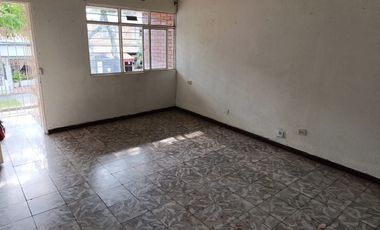 casa en arriendo en aranjuez. Cod A6442