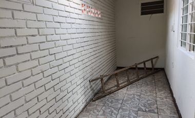 casa en arriendo en aranjuez. Cod A6442