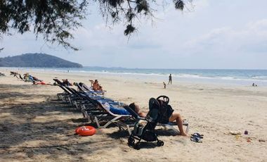Luxury life for the family here! Beachfront, private pool at VIP Chain Resort, Mae Ramphueng Beach Pool Villa starting at 6.85 million baht! Resort va
