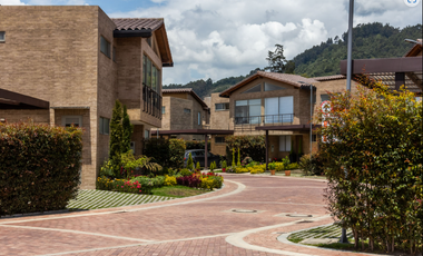 casa en arriendo/venta en condominio residencial bosque de la montaña. Cod A1003081