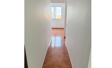 oficina en arriendo en el toberín. Cod A5250