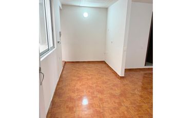 oficina en arriendo en el toberín. Cod A5250