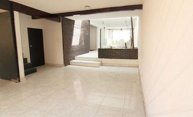 CASA EN VENTA EN LOS  PIRULES, TLALNEPANTLA DE BAZ