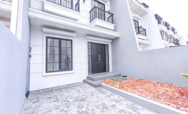 Rumah Strategis 7 Menit ke Stasiun Depok Lama SHM Dibantu KPR J-43848