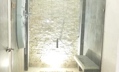 Residencia Estilo Moderno Fracc Burgos Corinto