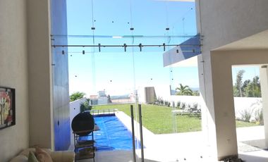 Residencia Estilo Moderno Fracc Burgos Corinto