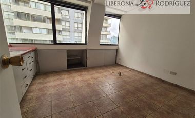 Oficina en Venta en Oficina en pleno centro de Viña