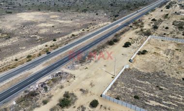 🏗️ ¡Oportunidad De Inversión!   📍 3 Hectáreas De Terreno – Filo De Pista  Piura- Sullana