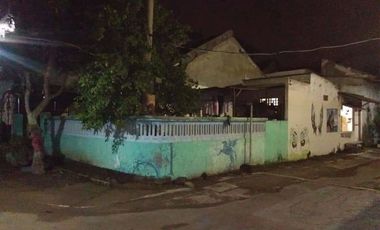RUMAH DIJUAL HOOK BU JL MUTIARA KOTA BARU DRIYOREJO GRESIK*