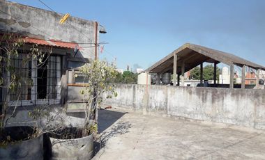 VENTA - TAPIALES - CASA 3 AMB - COD 846