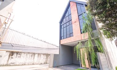 Rumah Strategis SHM 2 Menit ke Gerbang Tol Kukusan Siap KPR J-46012
