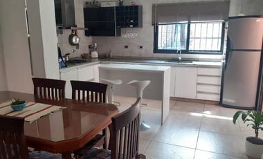 Casa en venta en Lanus Oeste