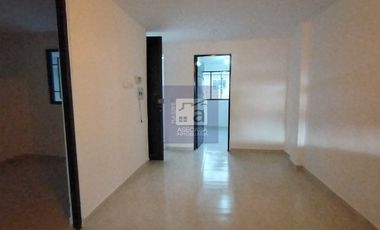 COD. 6132 - SE ARRIENDA APARTAMENTO - BARRIO: PASEO DEL PUENTE