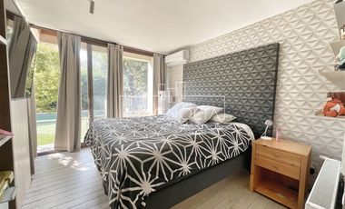 OPORTUNIDAD SE VENDE CASA EN CHAMISERO, GRAN PARQUE DE 5000