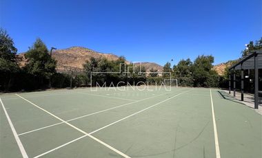 OPORTUNIDAD SE VENDE CASA EN CHAMISERO, GRAN PARQUE DE 5000