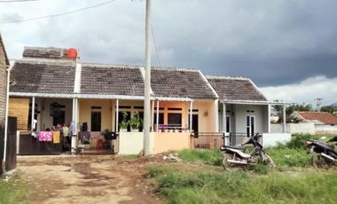 Rumah di jusar type 30/40 ready stok