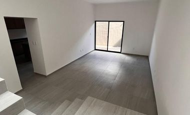 CASA EN VENTA, PRIVADA FORJA REAL