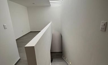 CASA EN VENTA, PRIVADA FORJA REAL