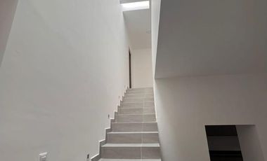 CASA EN VENTA, PRIVADA FORJA REAL