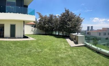 CASA EN VENTA EN BOSQUE REAL