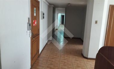 Oficina en Arriendo en Metro Universidad de Chile