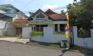 Dijual Rumah Villa Aster II Banyumanik Semarang Jawa Tengah Lokasi Strategis