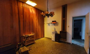 Casa 4 Ambientes, Quincho, Parrilla, Fondo Parquizado