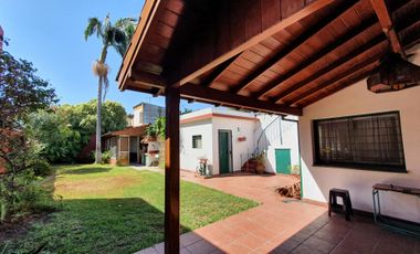 Casa 4 Ambientes, Quincho, Parrilla, Fondo Parquizado