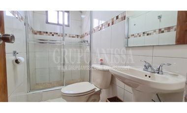 Oportunidad! Se Vende Casa con Hermosas Vistas en Altos del Maria