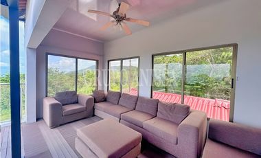 Oportunidad! Se Vende Casa con Hermosas Vistas en Altos del Maria