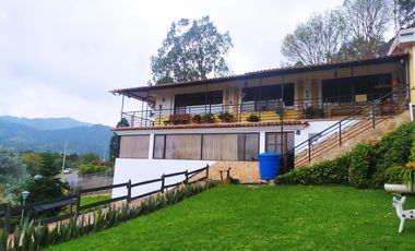 casa campestre en venta en dapa. Cod V13485