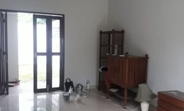 Rumah 1 lantai dalam komplek di cinere