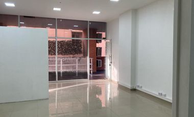 local en arriendo/venta en andalucía. Cod V104950