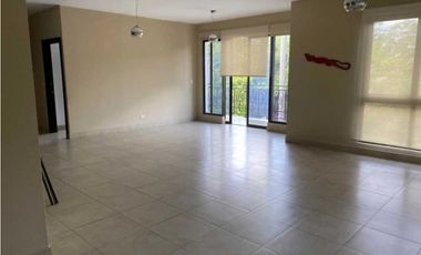 APARTAMENTO AMOBLADO EN PH. AMADOR HEIGHTS 2 REC 132 M2