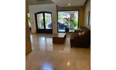 APARTAMENTO AMOBLADO EN PH. AMADOR HEIGHTS 2 REC 132 M2