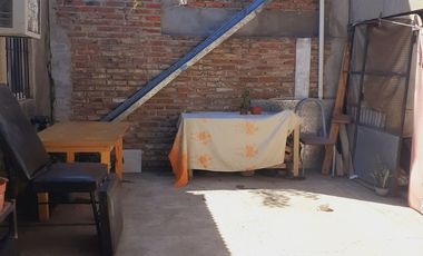 Se vende Casa con tres dormitorios y cochera en zona norte