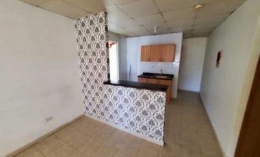 VENDO CASA EN LA CHORRERA MONTELIMAR 2R