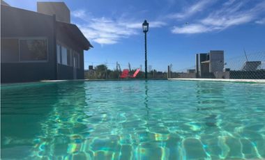 SE VENDE DTO DE 1 DORMITORIO EN SANTA CRUZ DEL LAGO