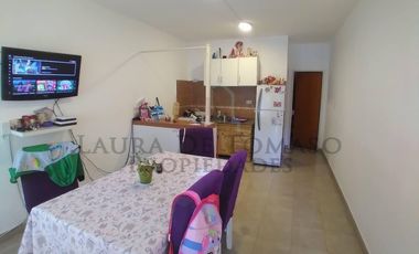 DEPARTAMENTO DOS AMBIENTES CON PATIO