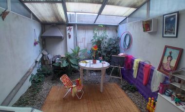 DEPARTAMENTO DOS AMBIENTES CON PATIO