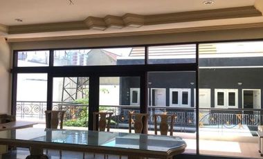 Sewa Rumah dan Sekolah Mewah di Dhamahusada Indah Timur Kota Surabaya
