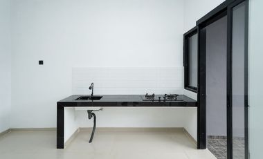 Rumah Terawat di Bekasi Akses Dekat Stasiun LB 120 Siap Huni J-41643