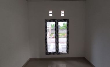 RUMAH MURAH SIAP HUNI 300 JUTAAN DI TEPI JALAN RAYA PROVINSI MAGELANG